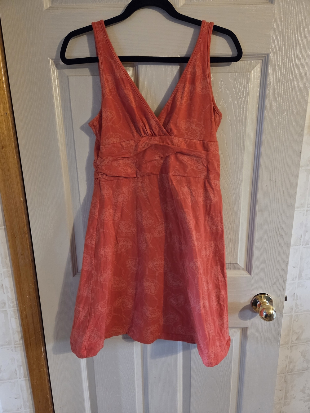 Sleeveless V-Neck Coral Summer Dress